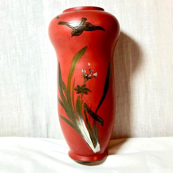 Nippon Vintage Japanese Vase with FREE GIFT - Picture 1 of 11
